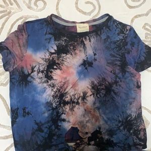 EUC soft cropped tie dye tee